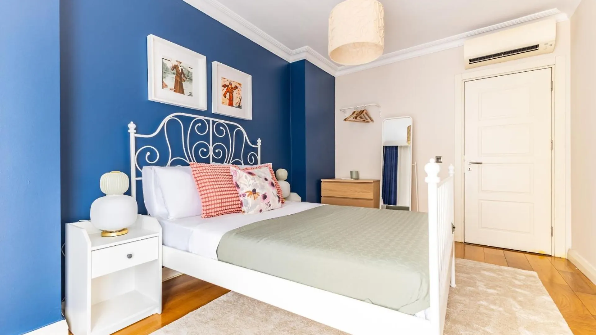 شقة Stylish Urban Oasis 2 Min To Galata Tower اسطنبول 0*,