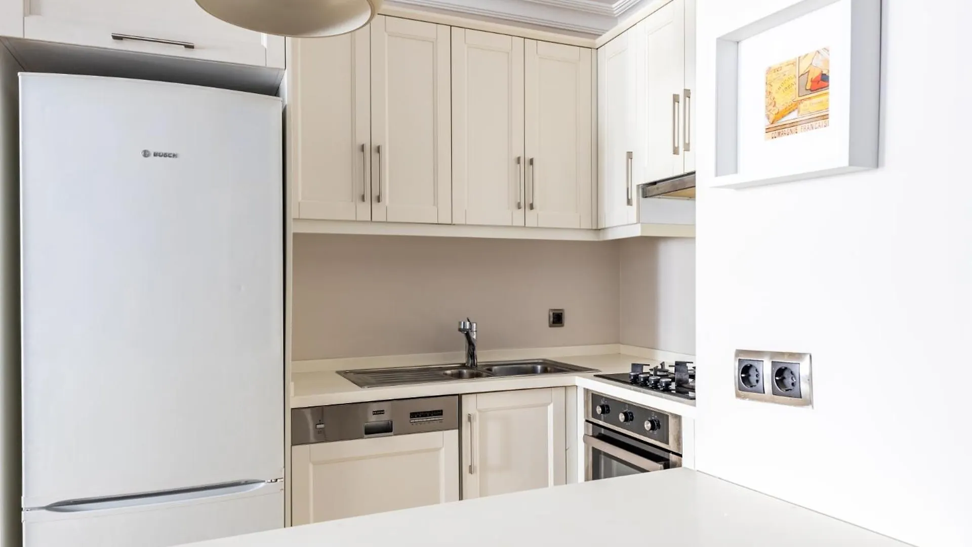 شقة Stylish Urban Oasis 2 Min To Galata Tower اسطنبول تركيا